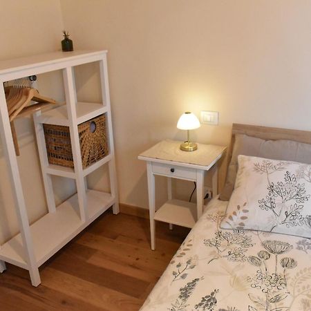 Claves Claustri - Camere In Appartamento Storico 사르티아노 객실 사진
